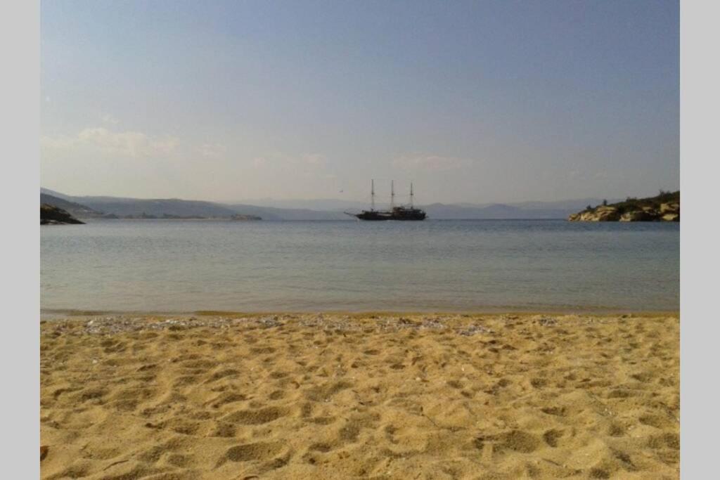 Havikee, Private Beach Villa! Ormos Panagias Buitenkant foto